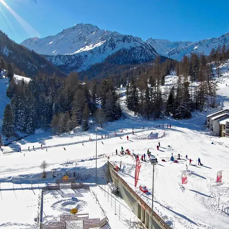 Διαμέρισμα Rosablanche D Attique By Interhome